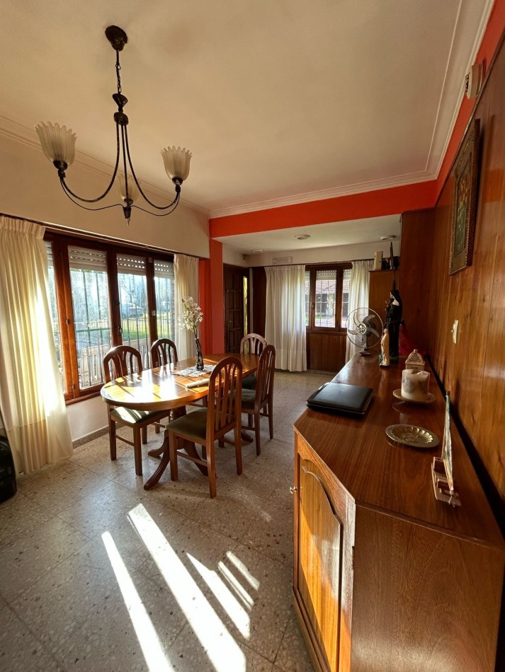 DOS CASAS EN BLOCK BARRIO CONSTITUCION. APTA CREDITO