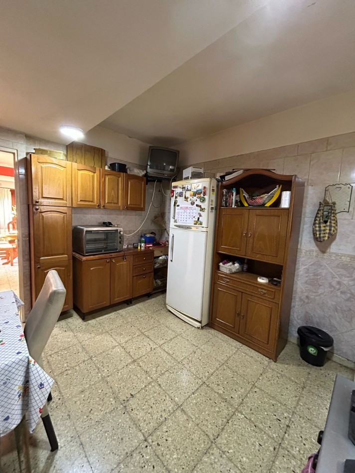 DOS CASAS EN BLOCK BARRIO CONSTITUCION. APTA CREDITO