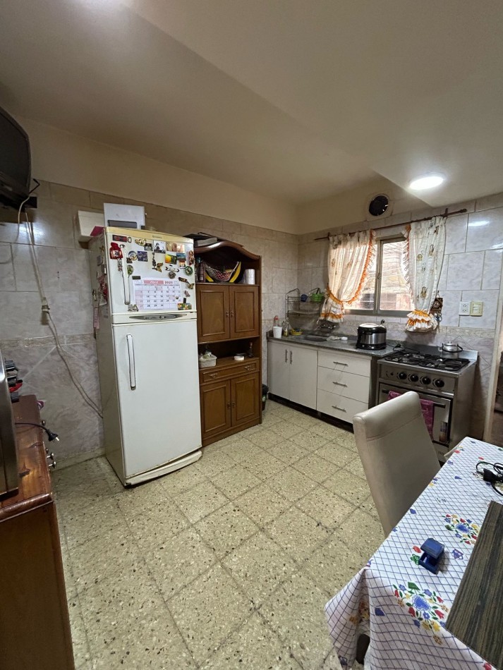 DOS CASAS EN BLOCK BARRIO CONSTITUCION. APTA CREDITO