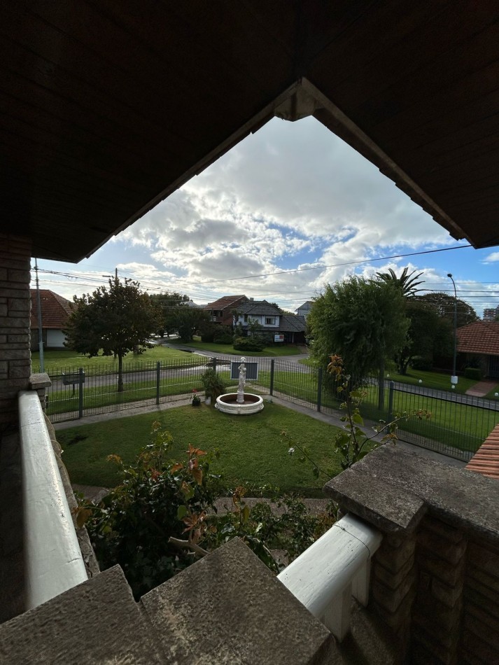 DOS CASAS EN BLOCK BARRIO CONSTITUCION. APTA CREDITO