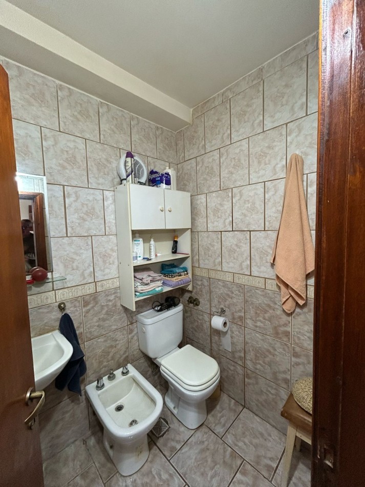 DOS CASAS EN BLOCK BARRIO CONSTITUCION. APTA CREDITO