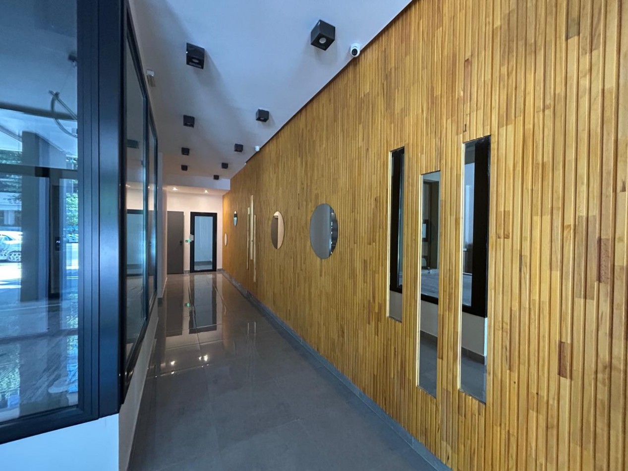 DEPARTAMENTO SEMIPISO A ESTRENAR 2 AMBIENTES CON COCHERA Y BAULERA. 