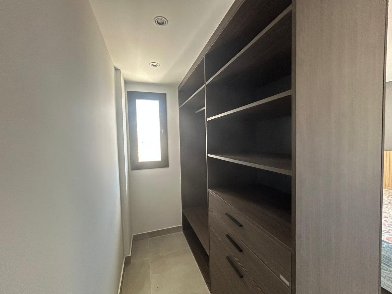 DEPARTAMENTO SEMIPISO A ESTRENAR 2 AMBIENTES CON COCHERA Y BAULERA. 