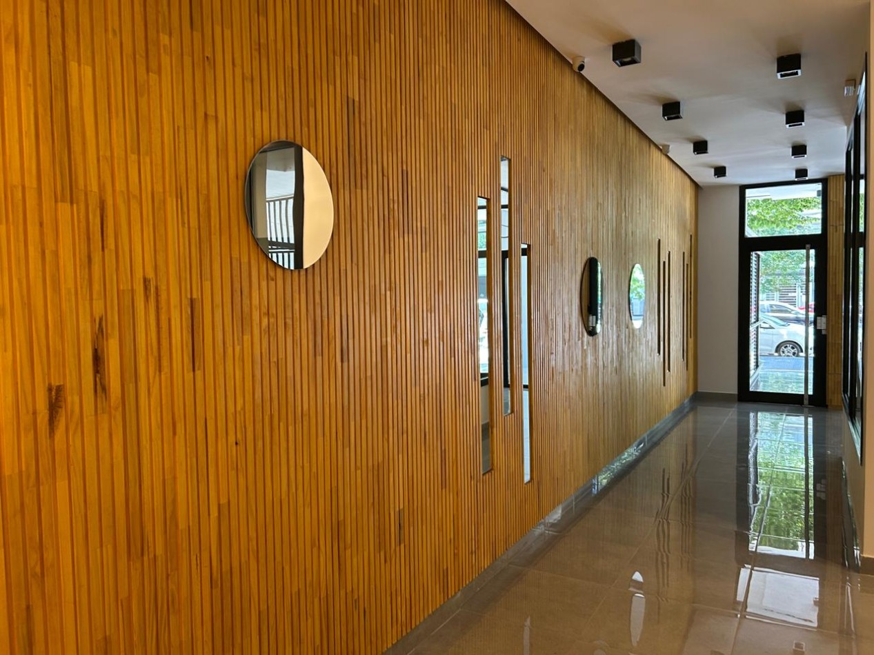 DEPARTAMENTO SEMIPISO A ESTRENAR 2 AMBIENTES CON COCHERA Y BAULERA. 