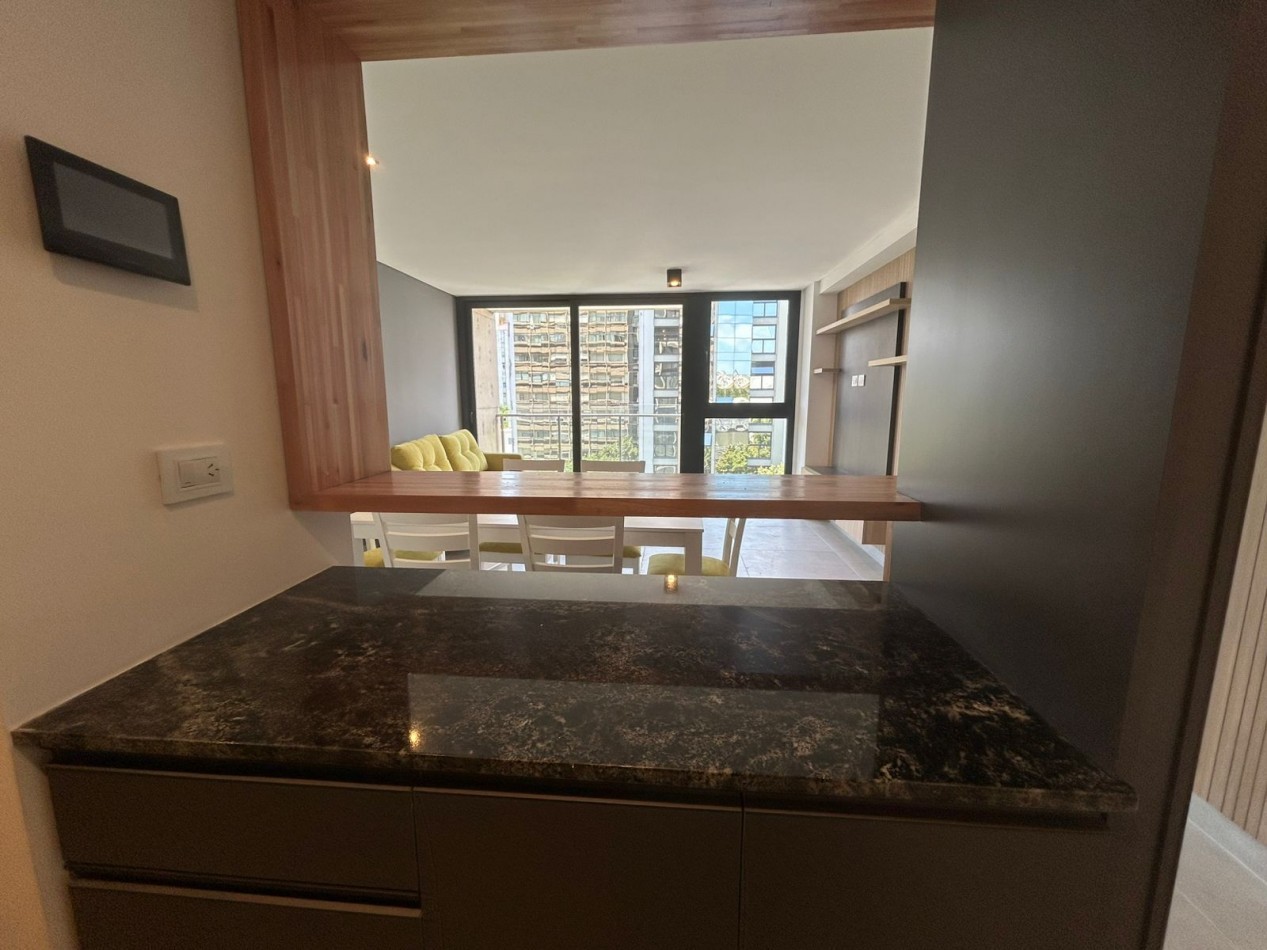 DEPARTAMENTO SEMIPISO A ESTRENAR 2 AMBIENTES CON COCHERA Y BAULERA. 