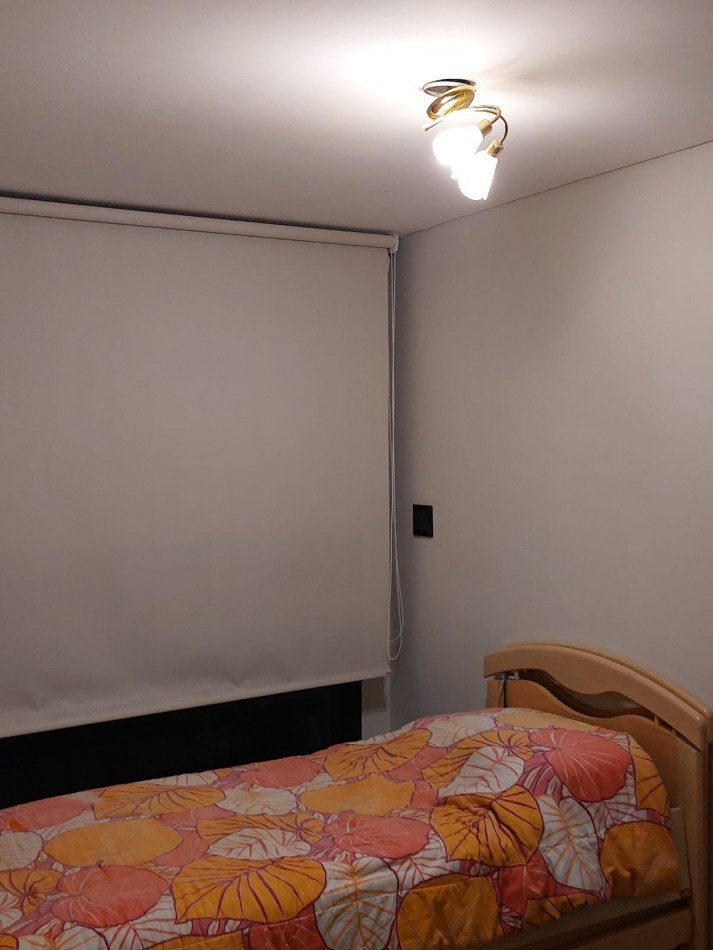 CASA DE 4 AMBIENTES MODERNA CON PILETA Y GARAGE DOBLE.