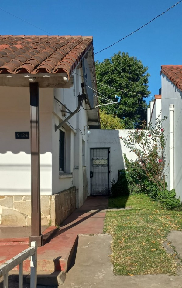 CASA DE 3 AMBIENTES RECICLADO MAS DEPARTAMENTO DE 2 DE AMBIENTES A TERMINAR.