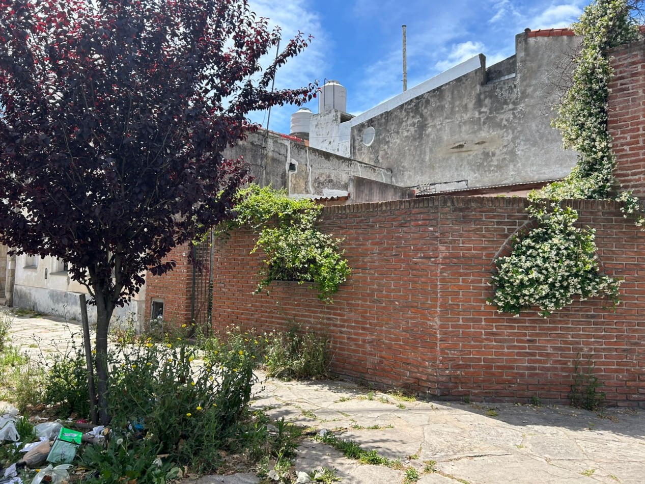 CASA 3 AMBIENTES A REFACCIONAR .LA PERLA