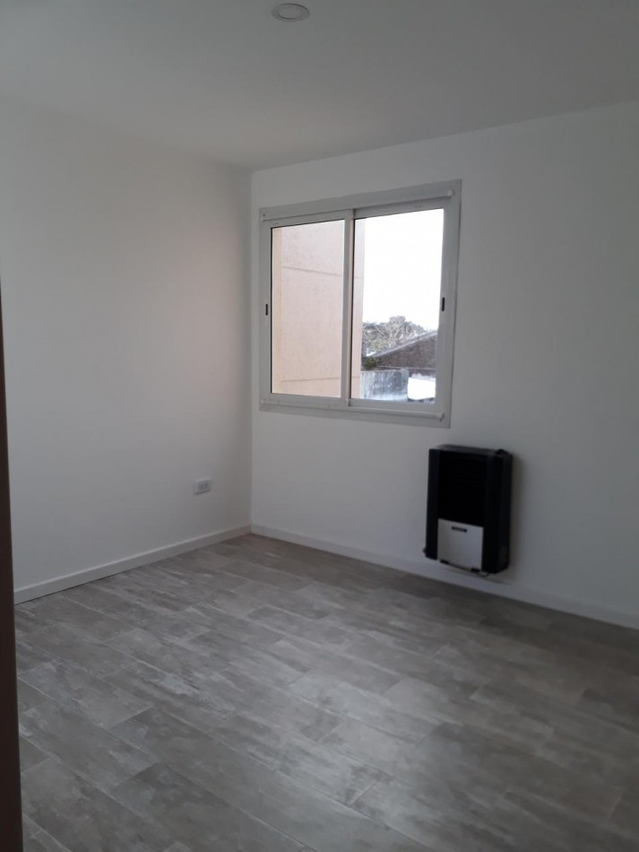 DUPLEX 3 AMBIENTES MAS PLAYROOM APTO CREDITO.