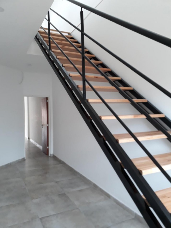 DUPLEX 3 AMBIENTES MAS PLAYROOM APTO CREDITO.