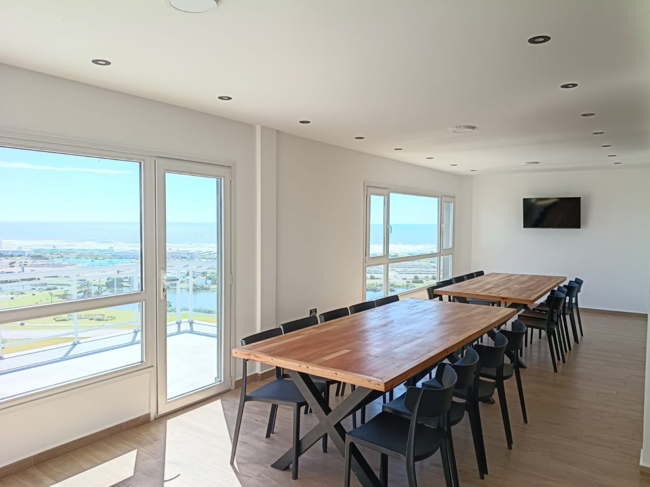 DEPARTAMENTOS 2 Y 3 AMBIENTES A ESTRENAR CON COCHERA .PUNTA MOGOTES 