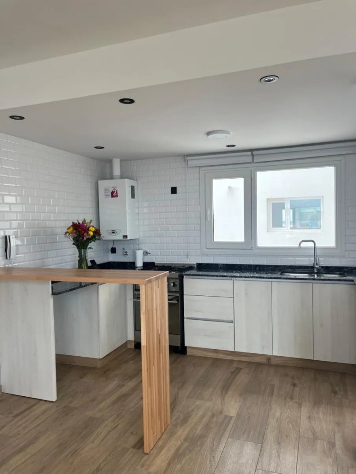 DEPARTAMENTOS 2 Y 3 AMBIENTES A ESTRENAR CON COCHERA .PUNTA MOGOTES 