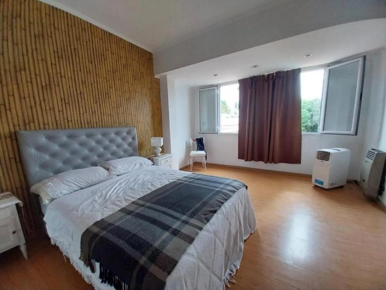 CASA 4 AMBIENTES CON  PILETA CLIMATIZADA.LOS PINARES