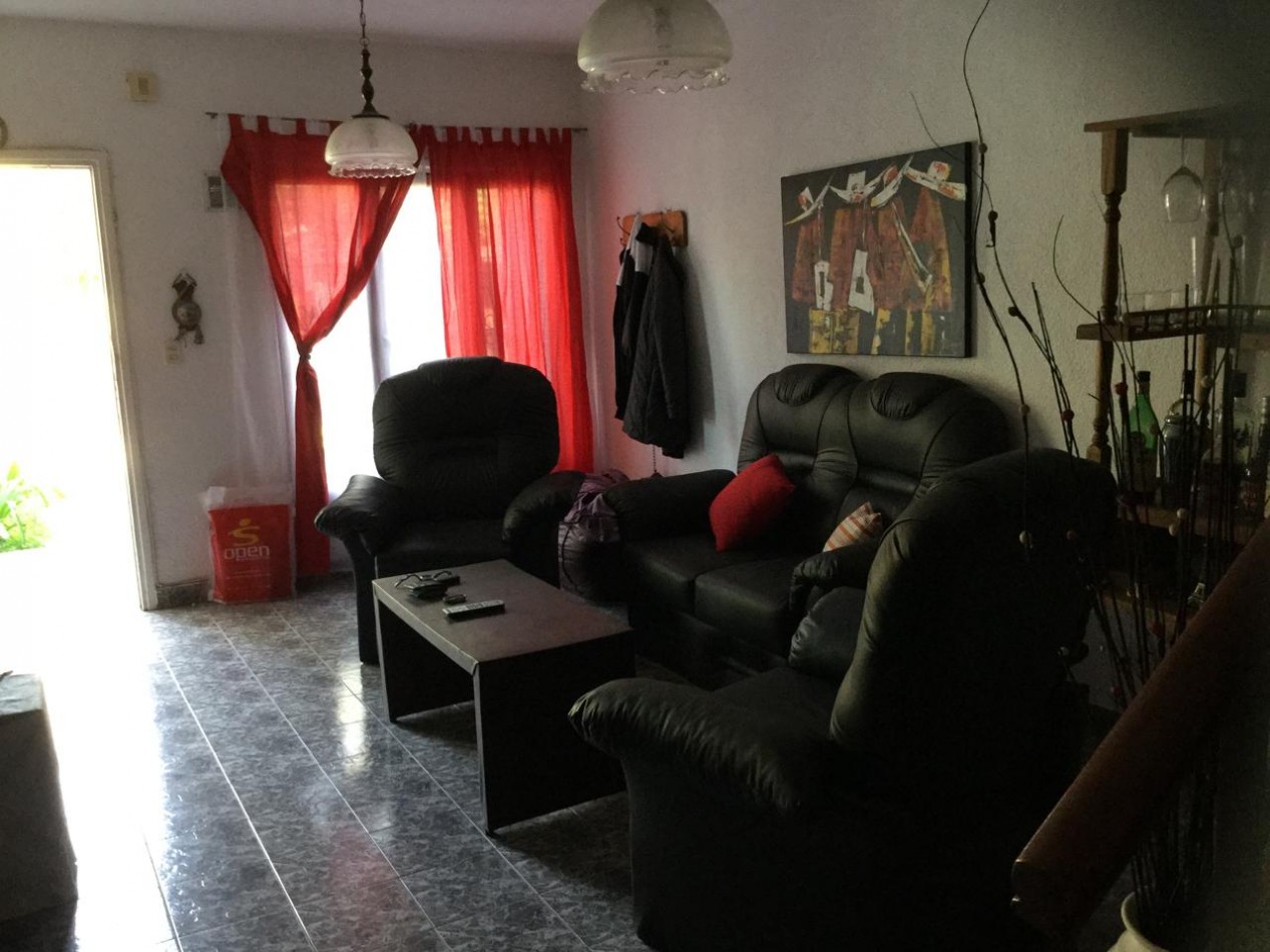 DUPLEX 3 AMBIENTES CON PATIO.CAISAMAR