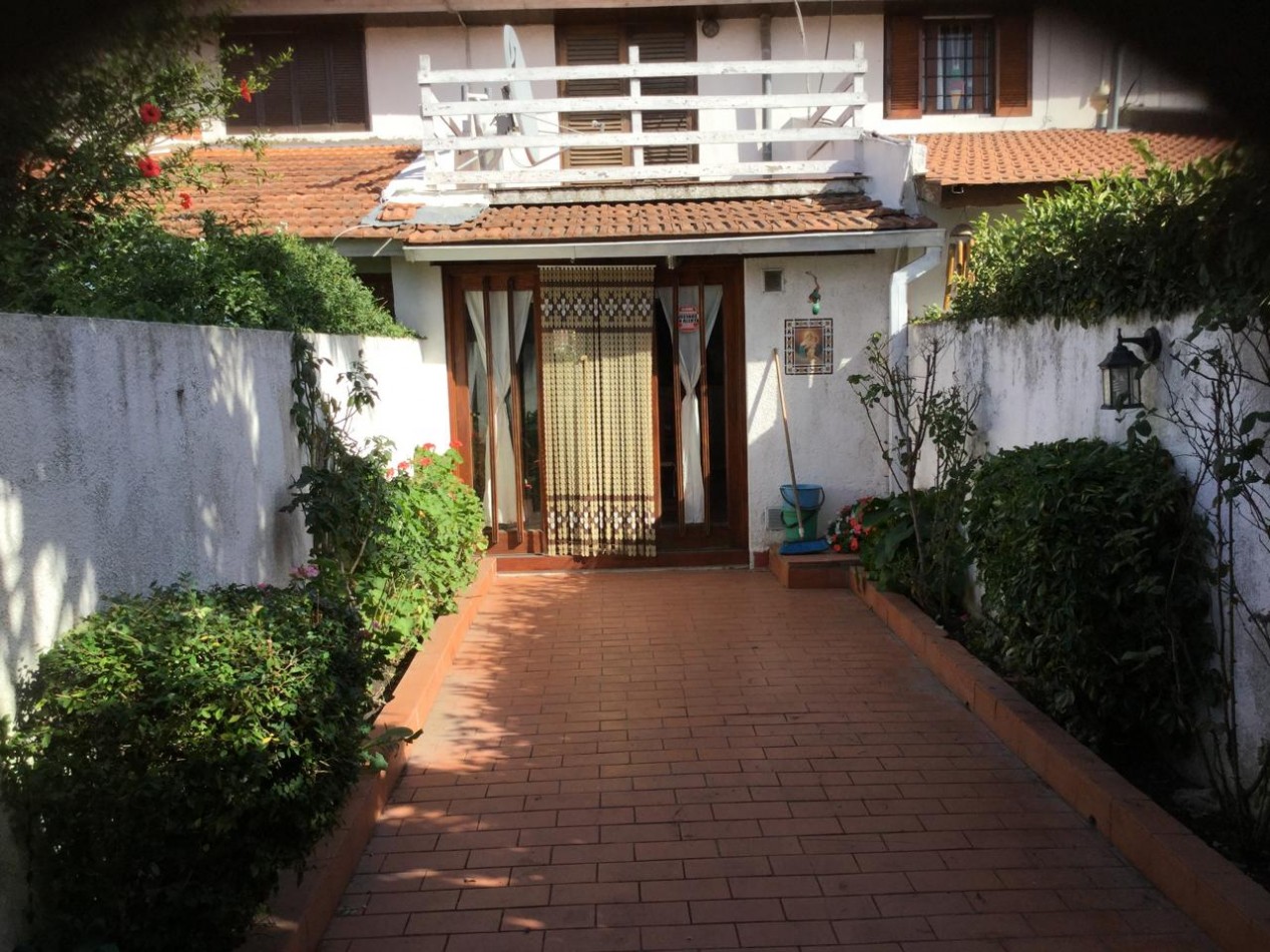 DUPLEX 3 AMBIENTES CON PATIO.CAISAMAR