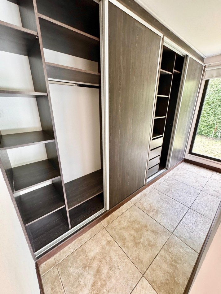 CASA DE 4 AMBIENTES EN LOS SAUCES. RUMENCO