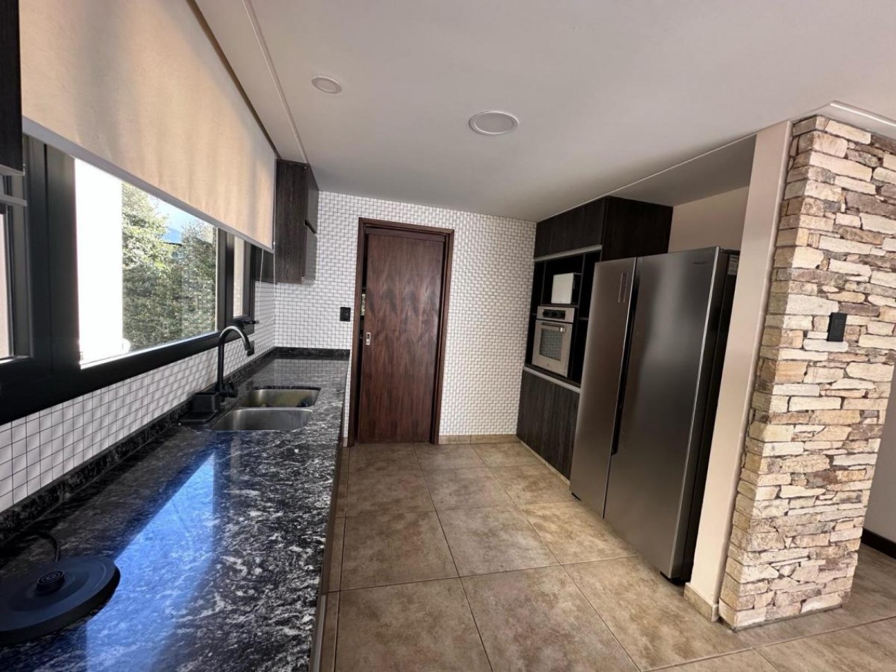 CASA DE 4 AMBIENTES EN LOS SAUCES. RUMENCO