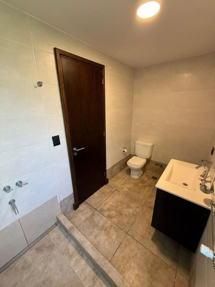 CASA DE 4 AMBIENTES EN LOS SAUCES. RUMENCO