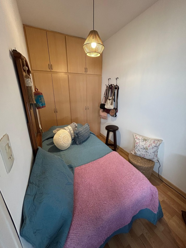 DEPARTAMENTO 3 AMBIENTES CON DEPENDENCIA Y BALCON CON VISTA AL MAR