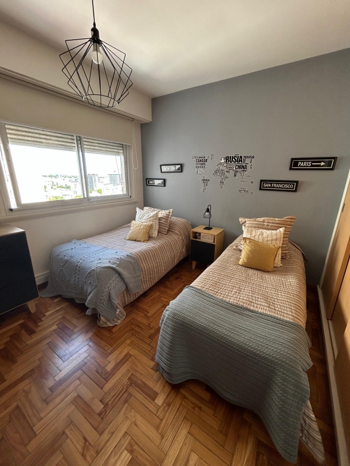 DEPARTAMENTO 3 AMBIENTES CON DEPENDENCIA Y BALCON CON VISTA AL MAR