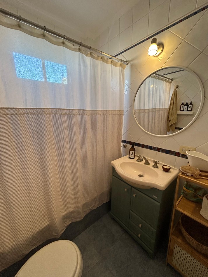 DEPARTAMENTO 3 AMBIENTES CON DEPENDENCIA Y BALCON CON VISTA AL MAR