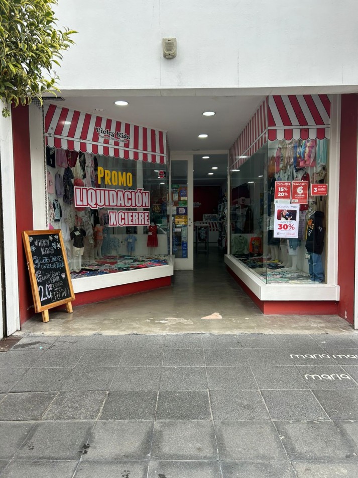 LOCAL EN VENTA SAN MARTIN 3030.