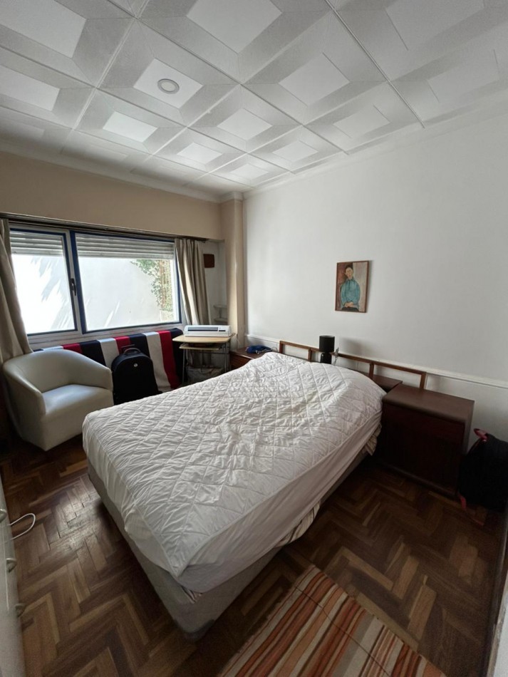 DEPARTAMENTO DOS AMBIENTES CONTRAFRENTE CON ESPACIO DE COCHERA.VARESE