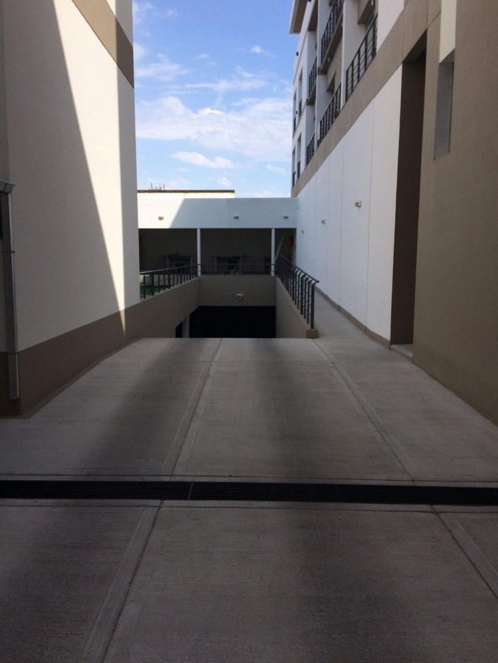 DEPARTAMENTO MONOAMBIENTE A LA CALLE.ZONA HPC