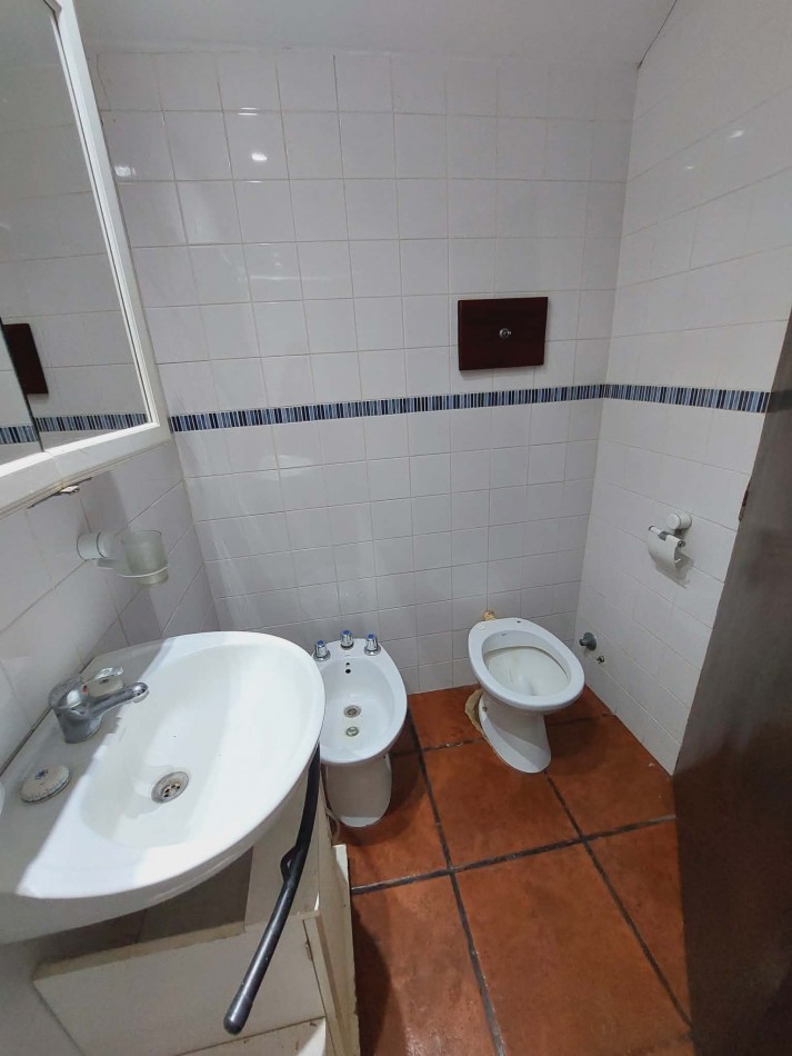 DUPLEX 3 AMBIENTES CON COCHERA .SANTA CLARA DEL MAR