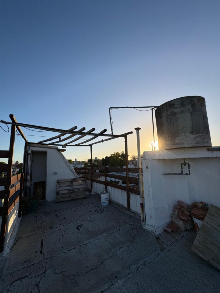 VENTA DEPARTAMENTO 2 AMBIENTES CON BALCON Y TERRAZA. SAN JOSE