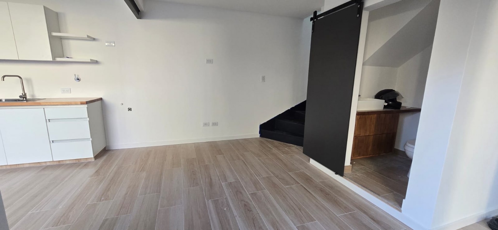  PH 3 AMBIENTES EN  CON TERRAZA Y PATIO PRIVADO.POMPEYA APTO CREDITO