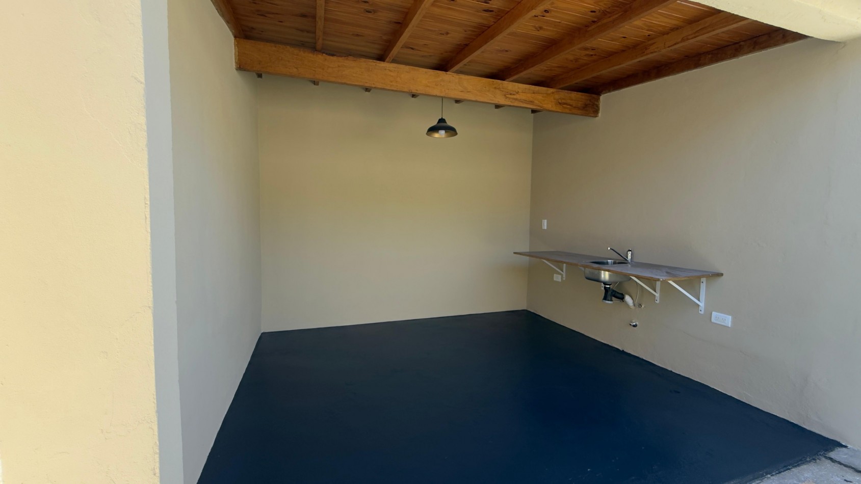  PH 3 AMBIENTES EN  CON TERRAZA Y PATIO PRIVADO.POMPEYA APTO CREDITO