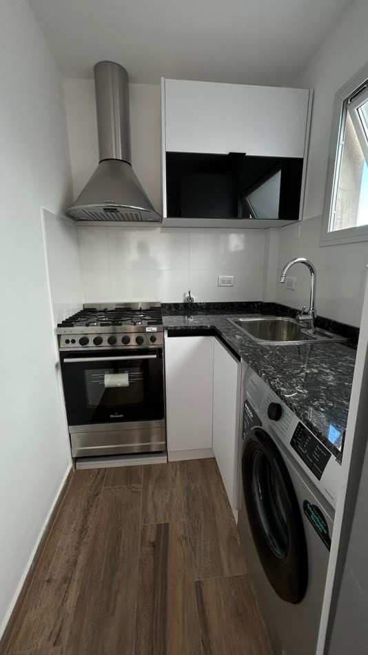 DEPARTAMENTO DOS AMBIENTES CON TERRAZA PROPIA.