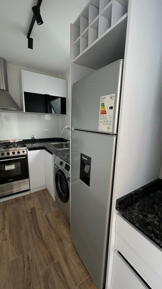 DEPARTAMENTO DOS AMBIENTES CON TERRAZA PROPIA.