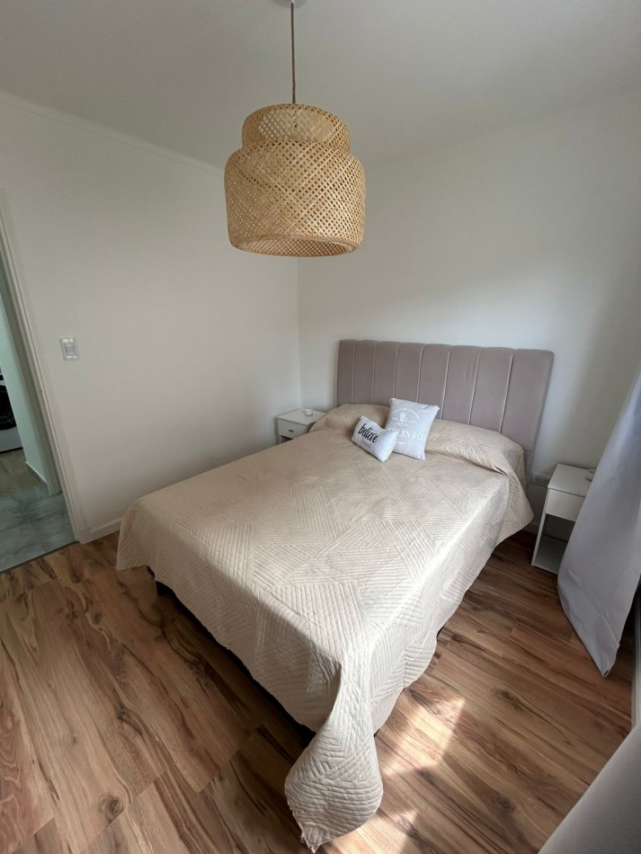 DEPARTAMENTO DOS AMBIENTES LATERAL RECICLADO. LA PERLA