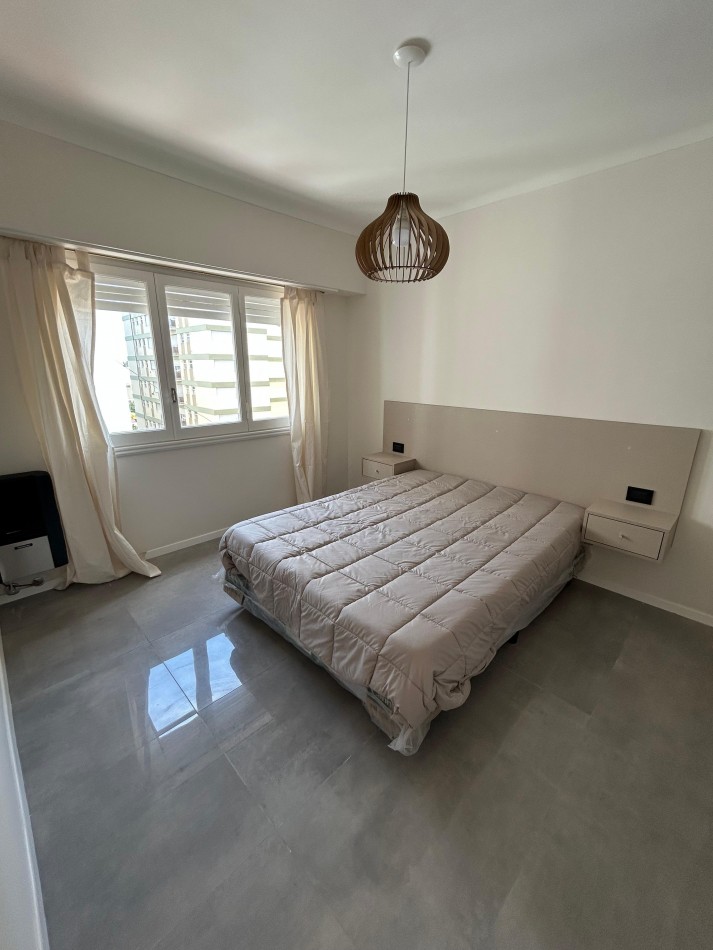 DEPARTAMENTO DOS AMBIENTES RECICLADO  CONTRAFRENTE ABIERTO.