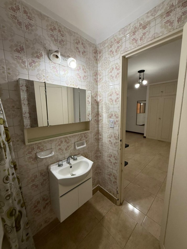 DEPARTAMENTO MONOAMBIENTE .ZONA PLAZA COLON