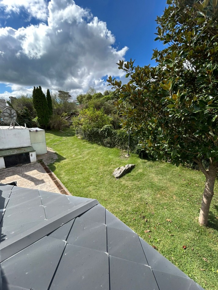 CASA 4 AMBIENTES CON PARQUE Y PILETA CLIMATIZADA.APTA CREDITO. SIERRAS DE LOS PADRES.