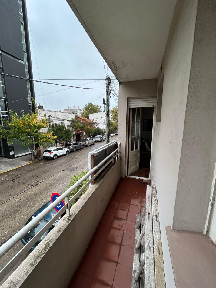 PH 4 AMBIENTES CON PATIO Y LOCAL. MACROCENTRO. APTO CREDITO