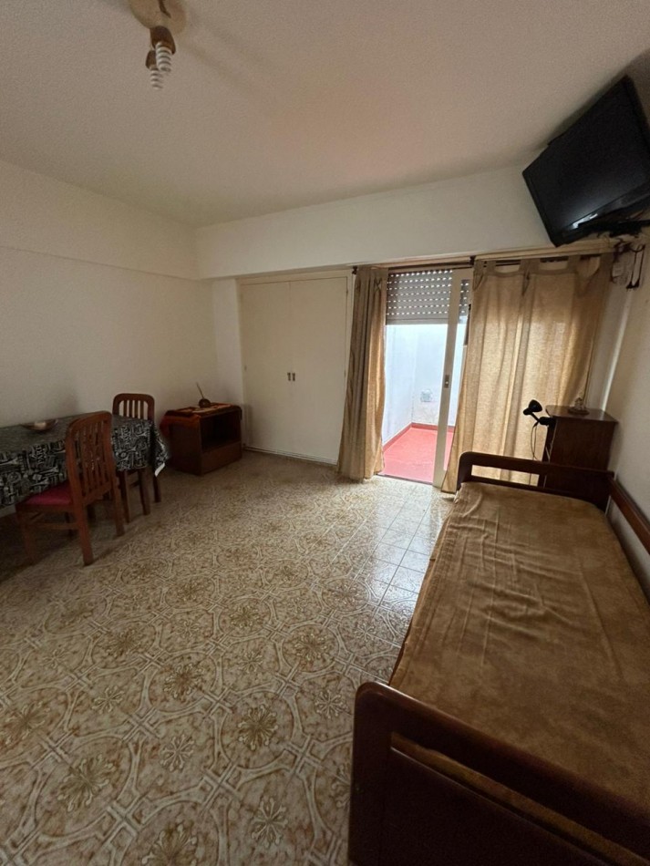 DEPARTAMENTO MONOAMBIENTE. ZONA VARESE.