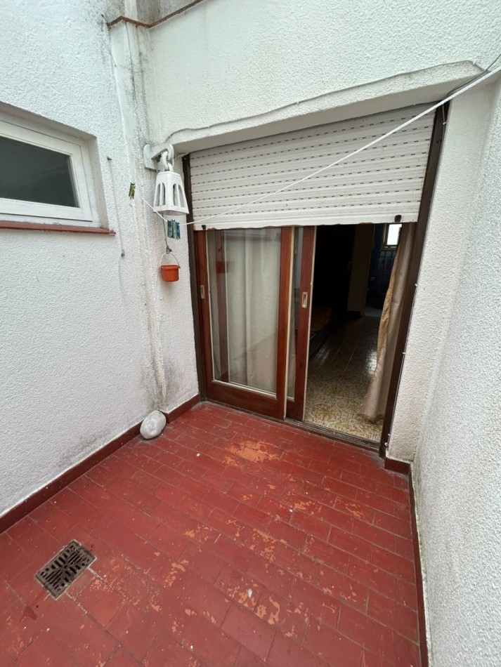 DEPARTAMENTO MONOAMBIENTE. ZONA VARESE.