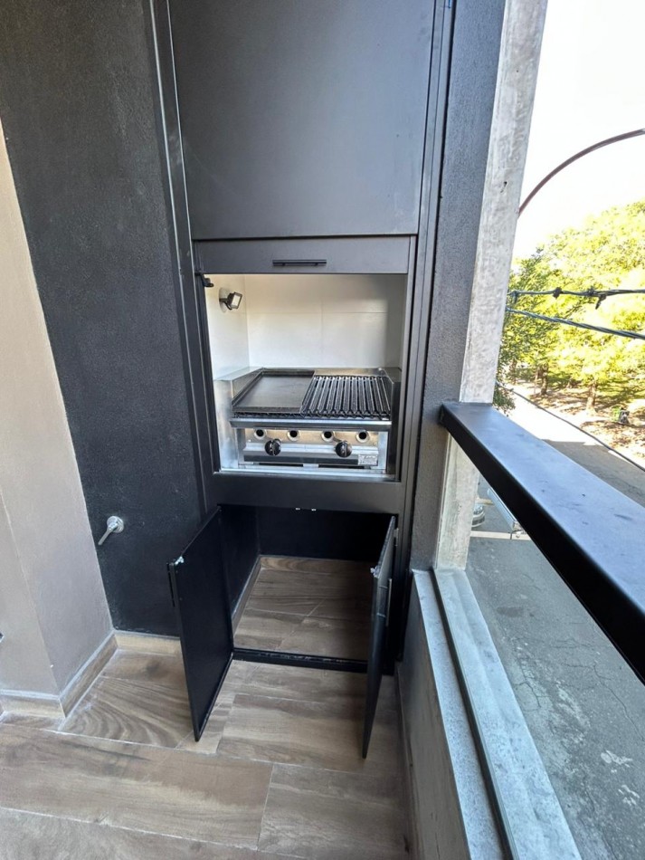 DEPARTAMENTO 2 AMBIENTES A ESTRENAR CON COCHERA. CHAUVIN