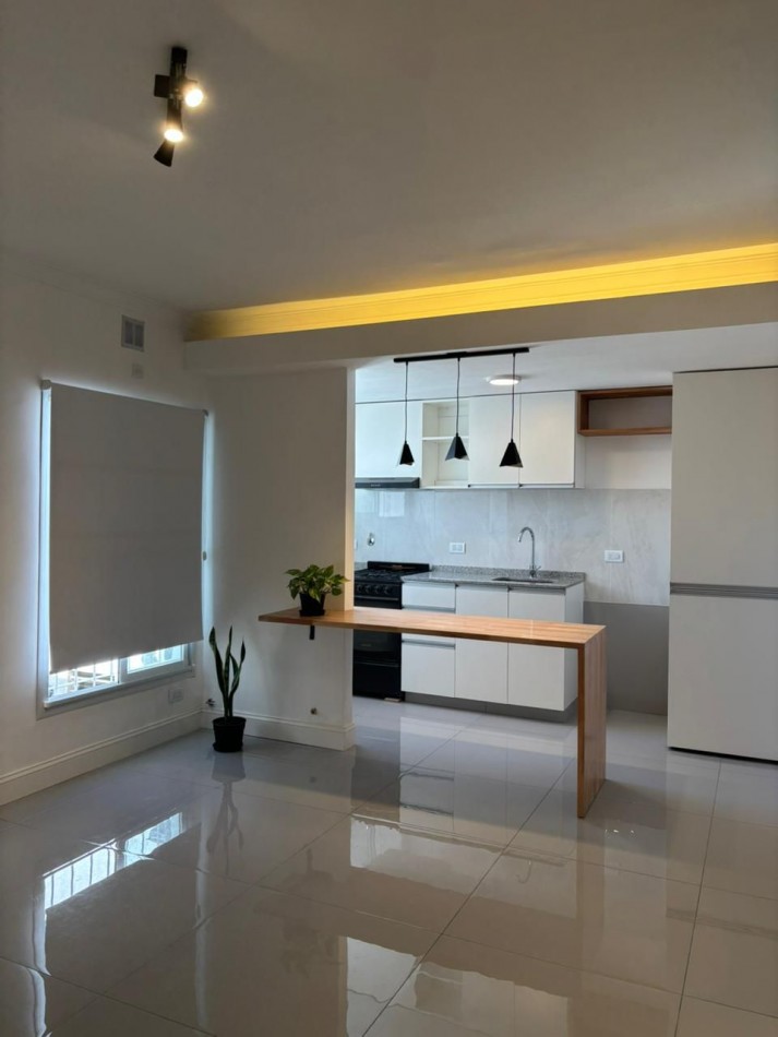 Departamento dos ambientes reciclado. Perla Norte