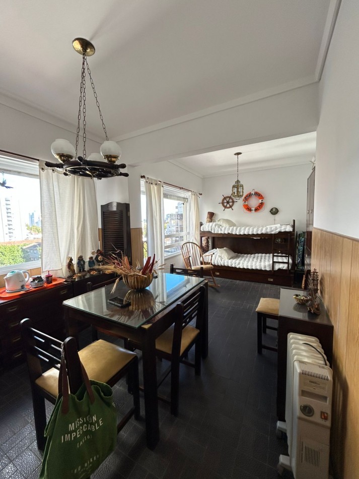 Departamento dos ambientes a la calle equipado. La Perla