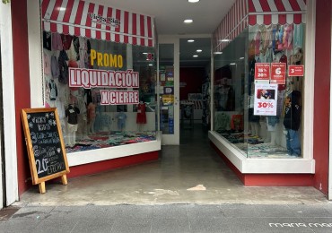 LOCAL EN VENTA SAN MARTIN 3030.