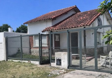CASA DE 3 AMBIENTES RECICLADO MAS DEPARTAMENTO DE 2 DE AMBIENTES A TERMINAR.