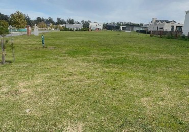 LOTE EN CASONA DE HARAS BARRIO LOMADA