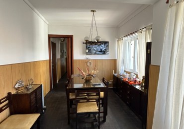 Departamento dos ambientes a la calle equipado. La Perla